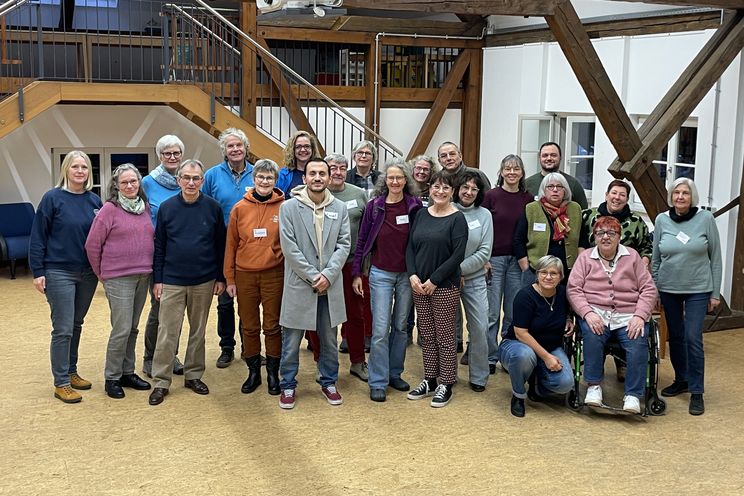 Petition · Basel muss bleiben! Er ist eine OMA GEGEN RECHTS wie wir! · innn.it